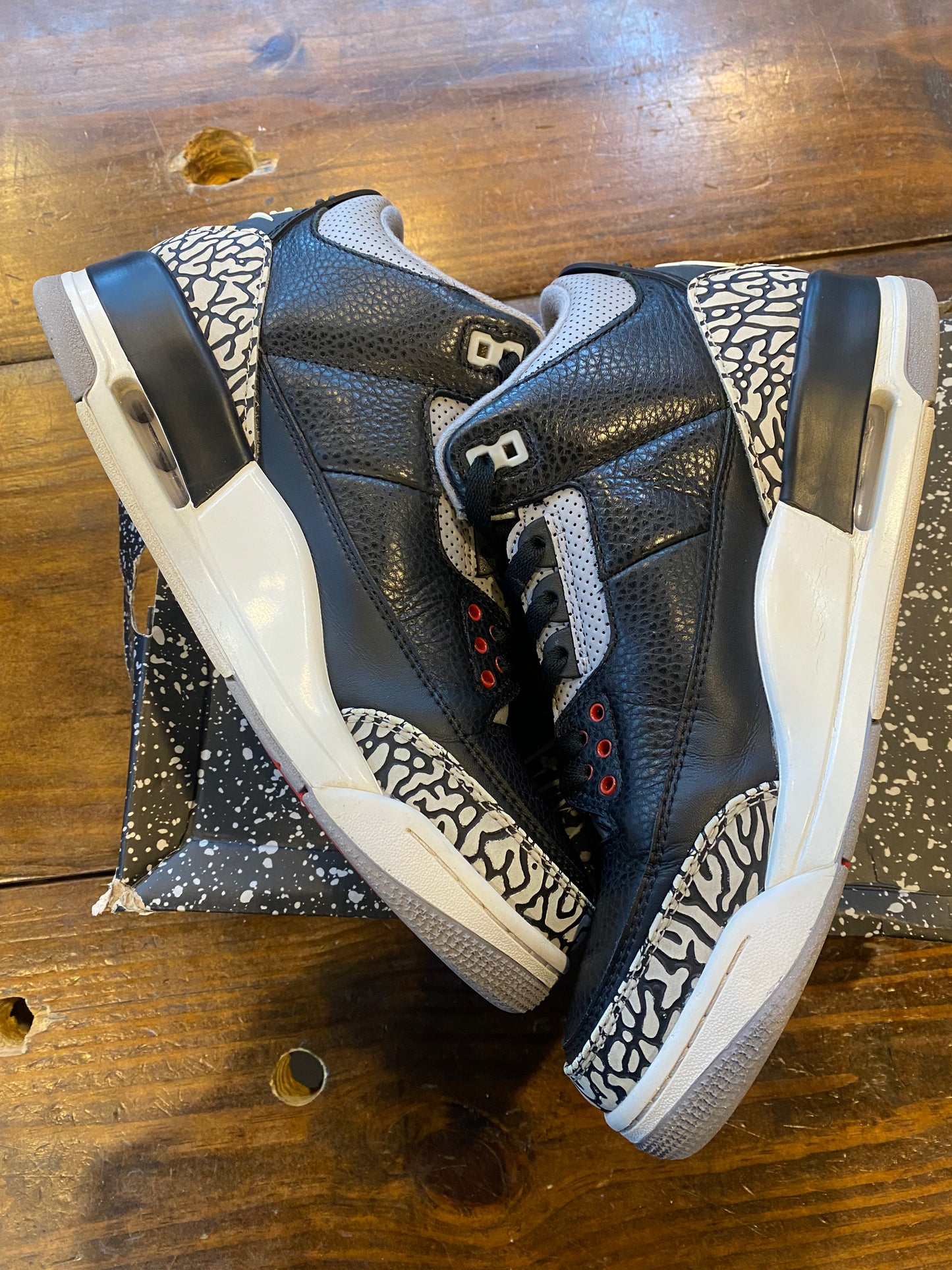 Jordan 3 Retro OG Black Cement 2018 PRE OWNED