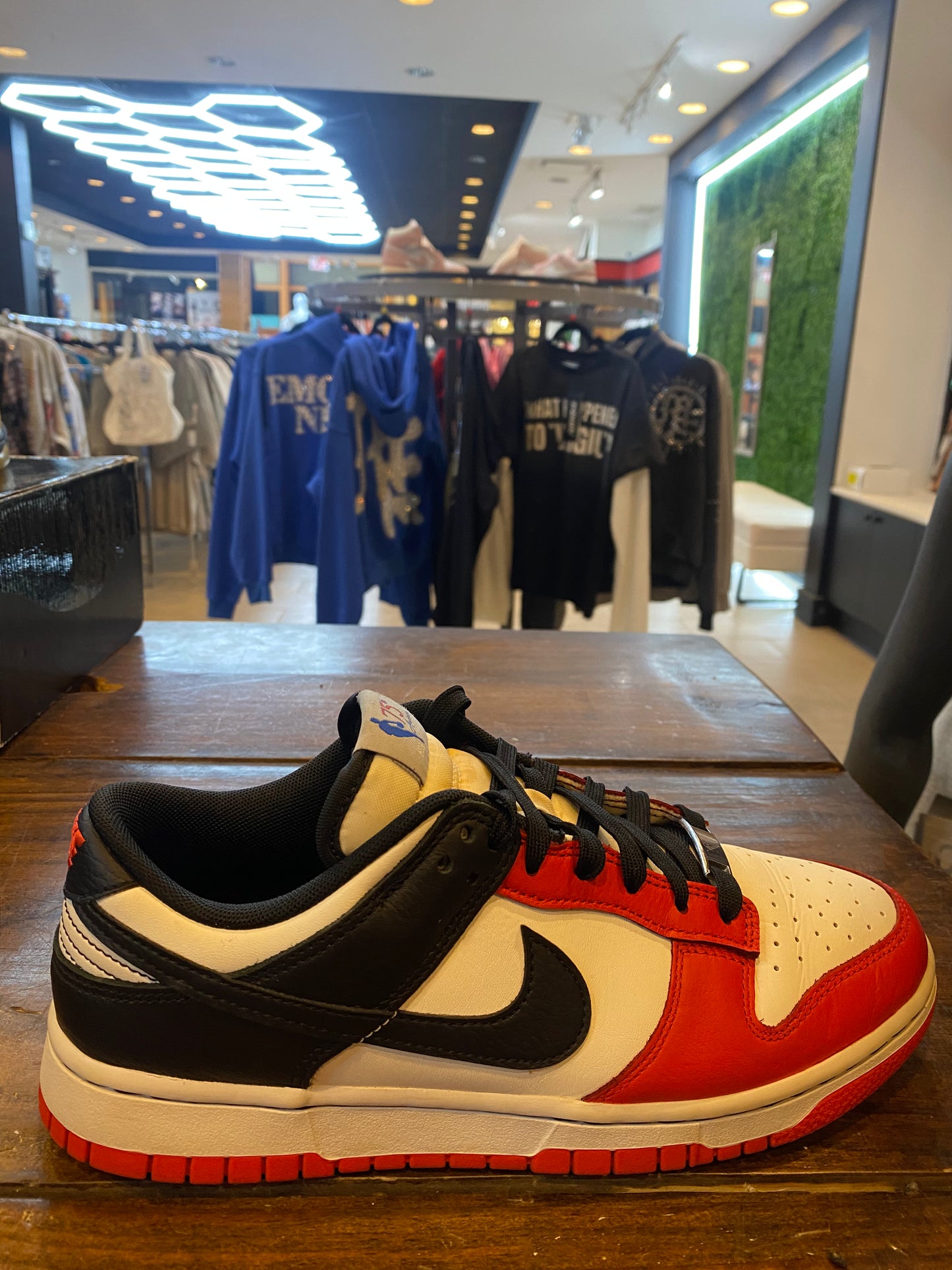 NBA X Dunk Low EMB 75th Anniversary Bulls PRE OWNED