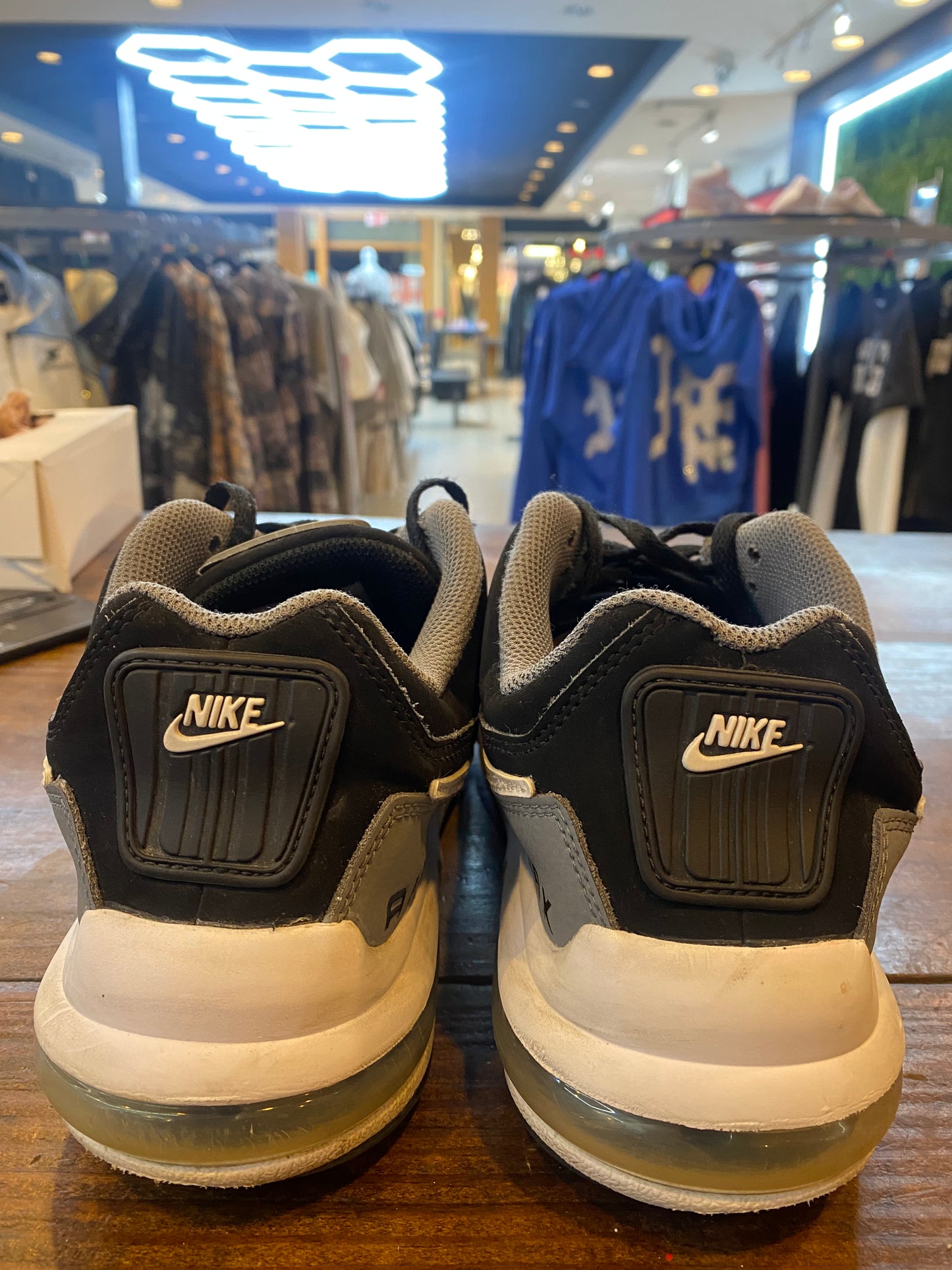 Air Max LTD 3 Black Grey PRE OWNED