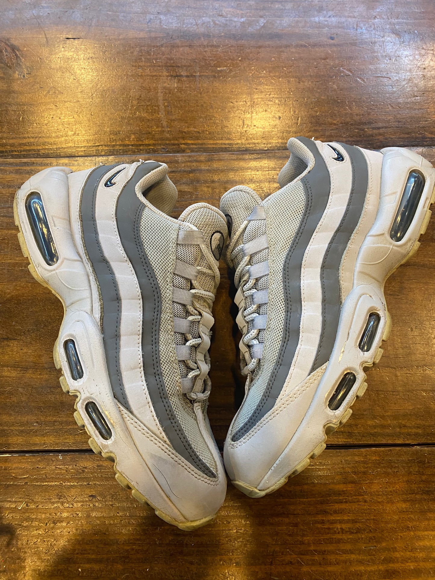Air Max 95 Greyscale PRE OWNED