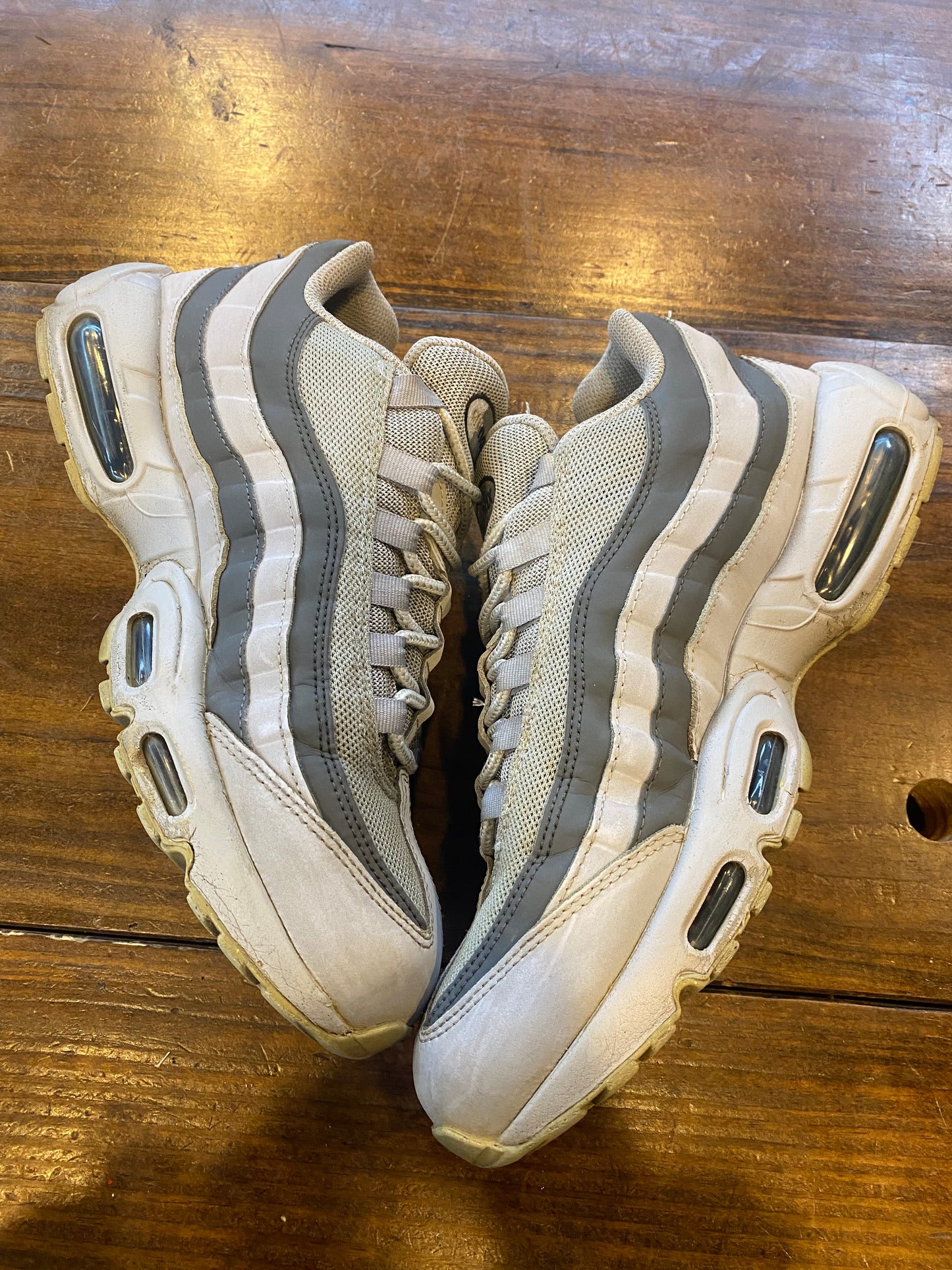 Air Max 95 Greyscale PRE OWNED