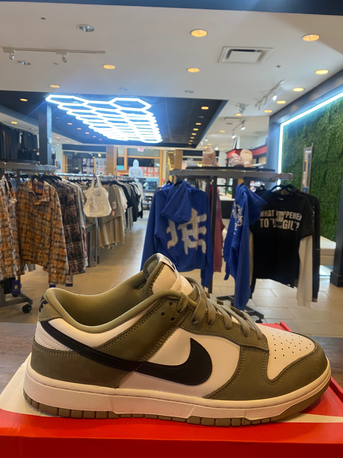 Dunk Low Light Army PRE OWNED