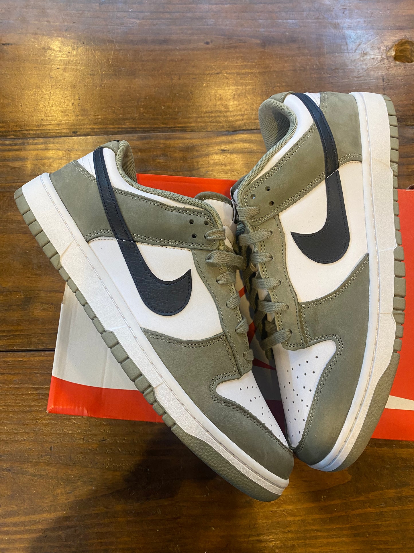 Dunk Low Light Army PRE OWNED