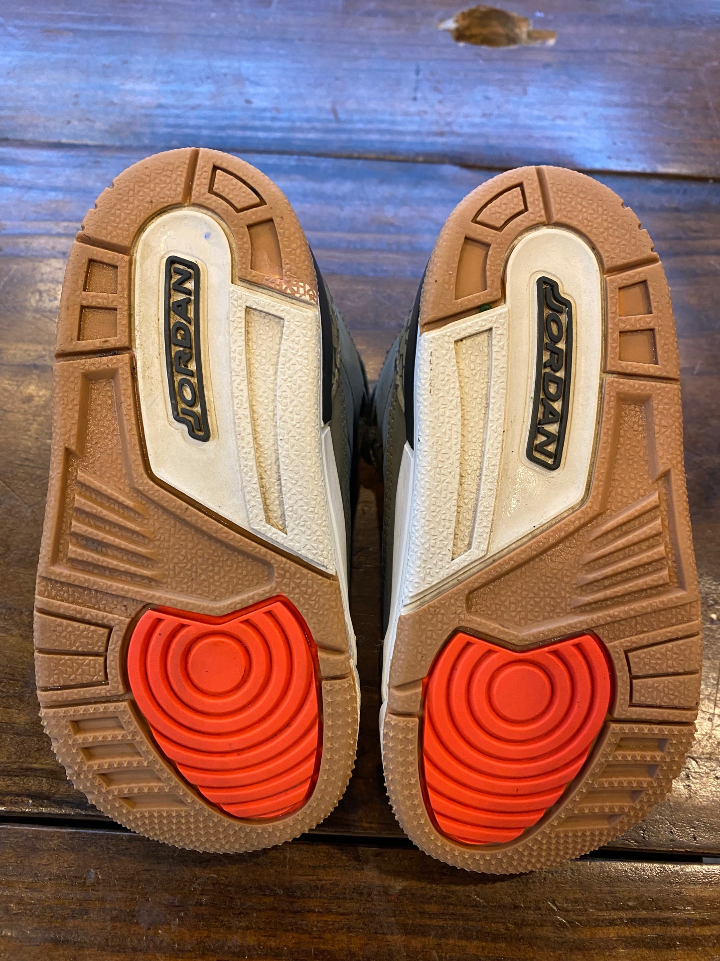 Jordan 3 Retro TD Medium Olive Neutral Olive PRE OWNED