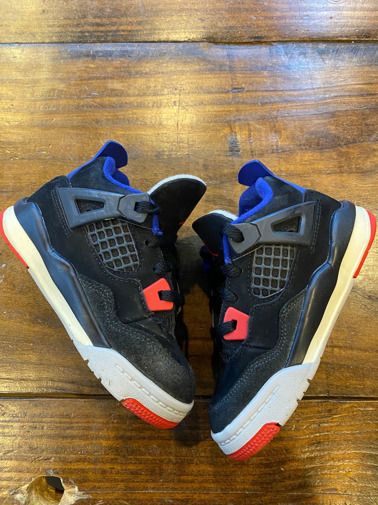 Jordan 4 Retro TD Rare Air PRE OWNED