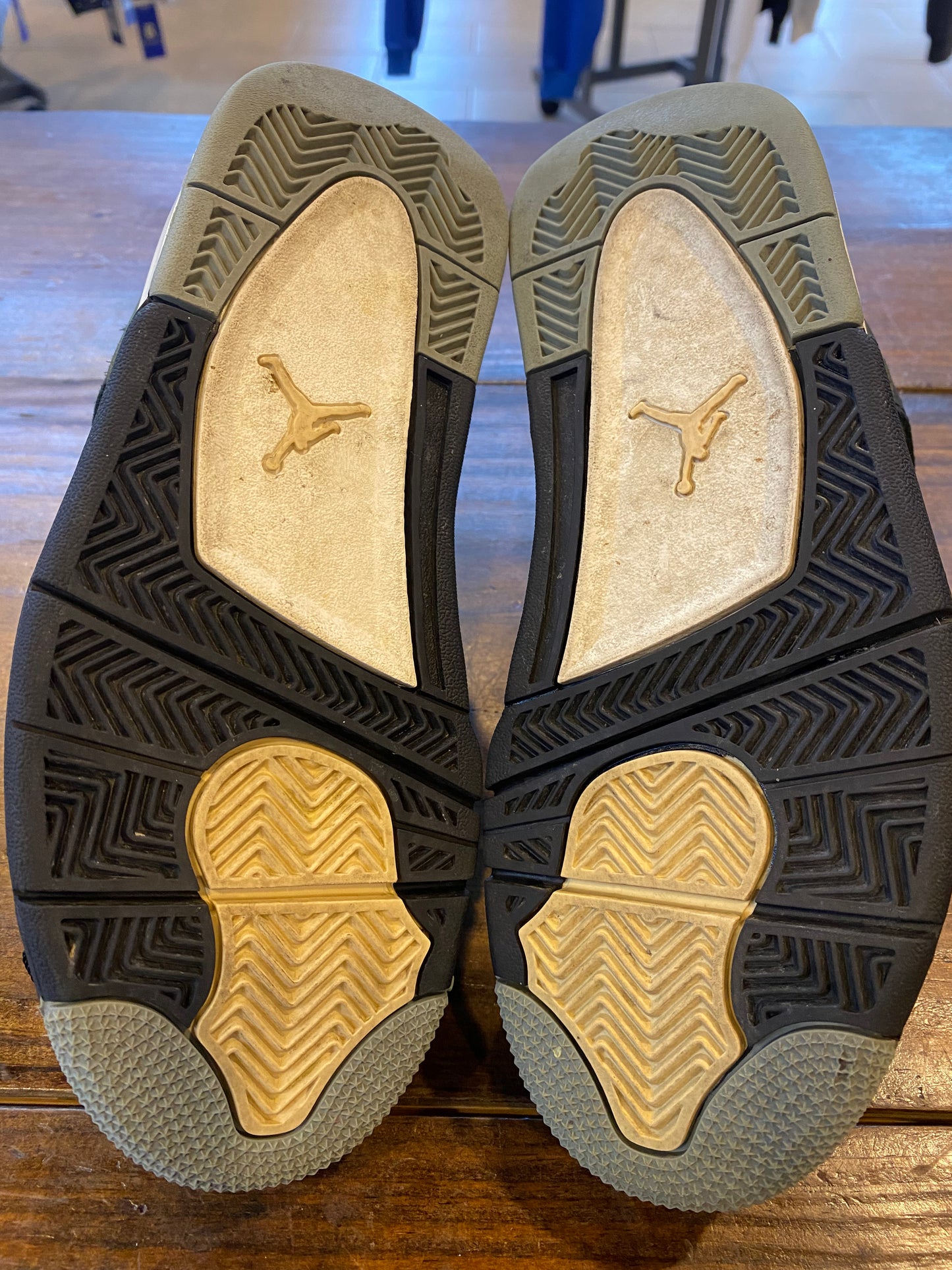 Jordan 4 Retro SE Craft GS Olive PRE OWNED