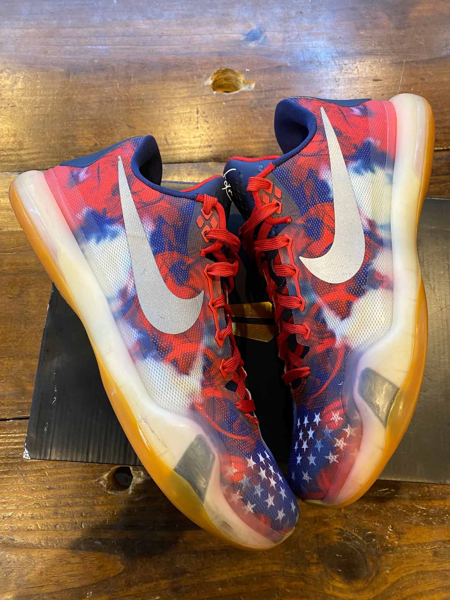 Kobe 10 USA PRE OWNED