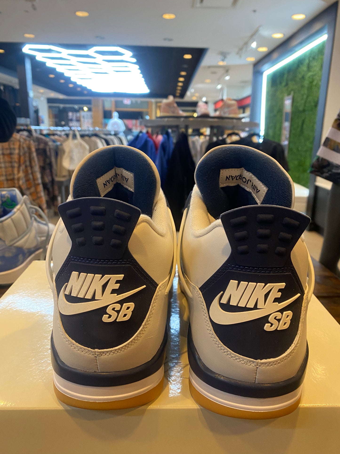 Nike SB X Jordan 4 Retro SP Navy PRE OWNED