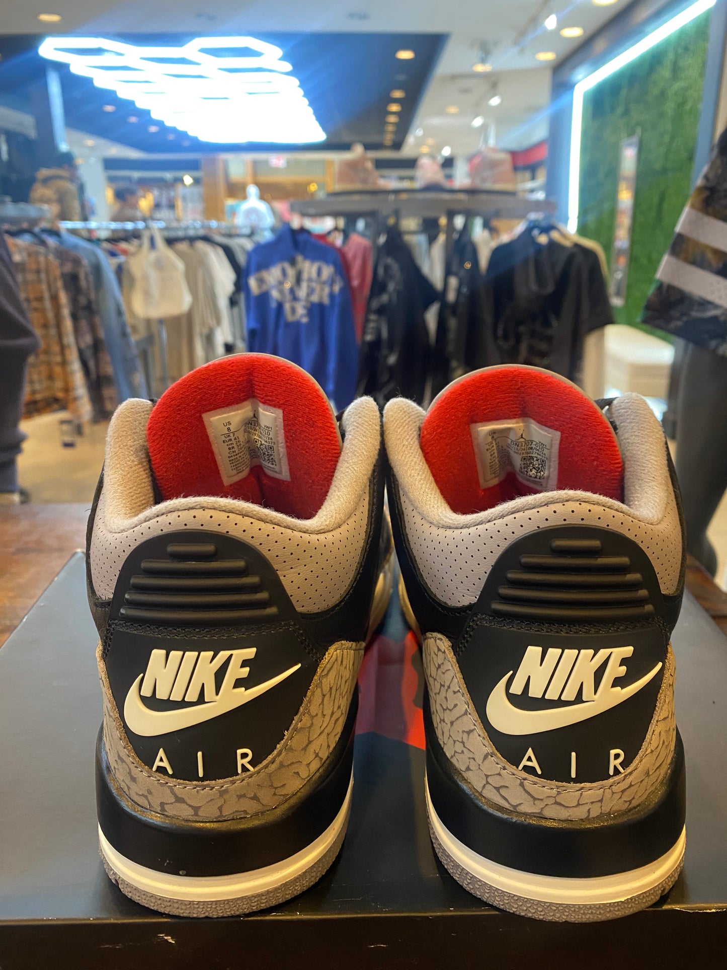 Jordan 3 Retro OG Black Cement 2024 PRE OWNED