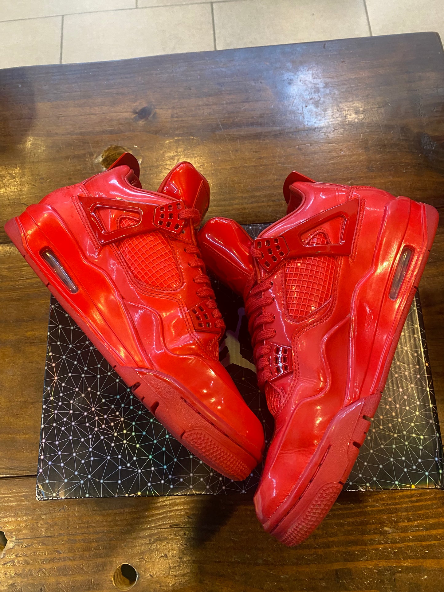 Jordan 4 Retro 11 Lab 4 Red PRE OWNED