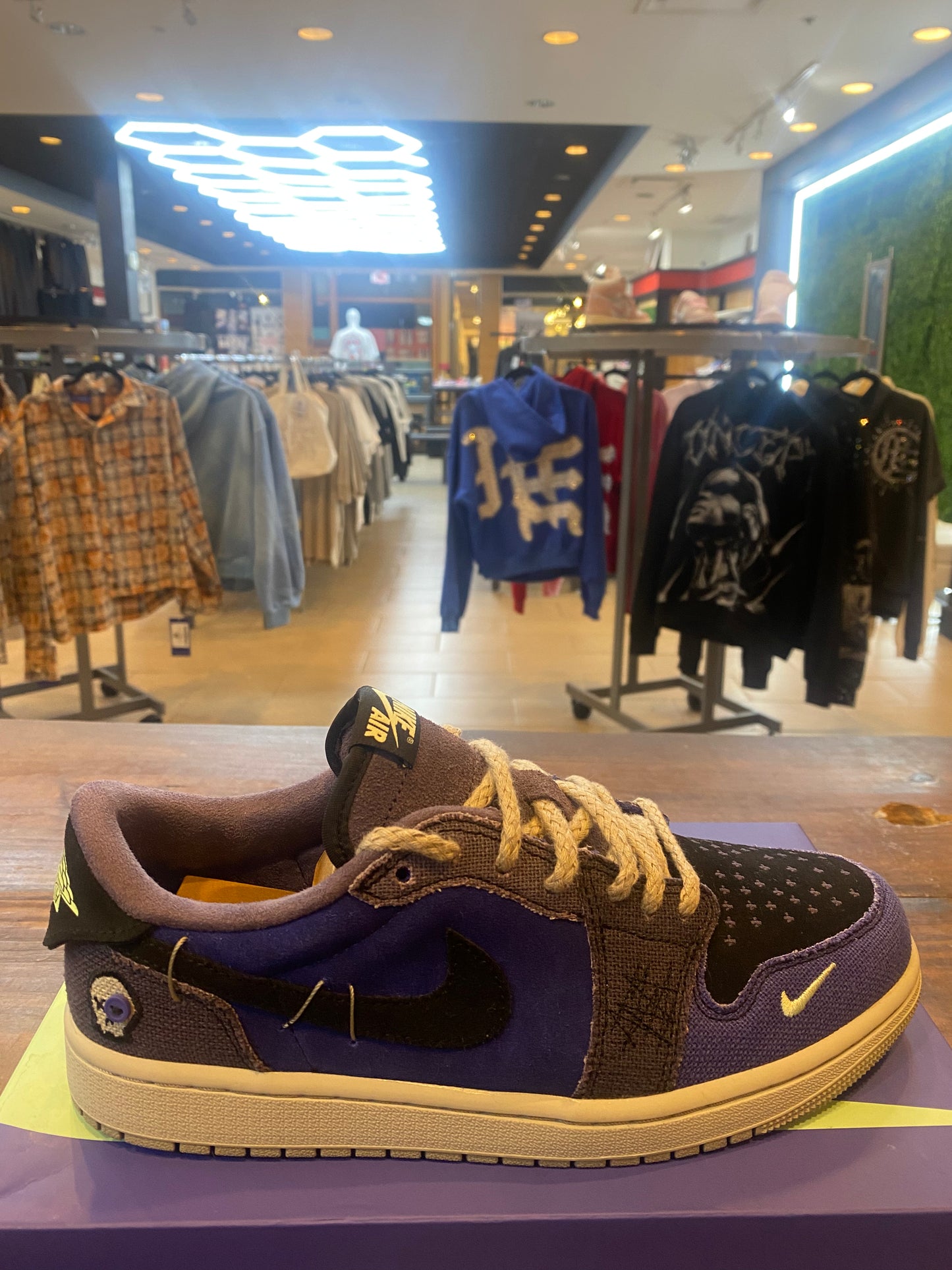 Zion Williamson X Jordan 1 Retro Low OG Voodoo Alternate PRE OWNED