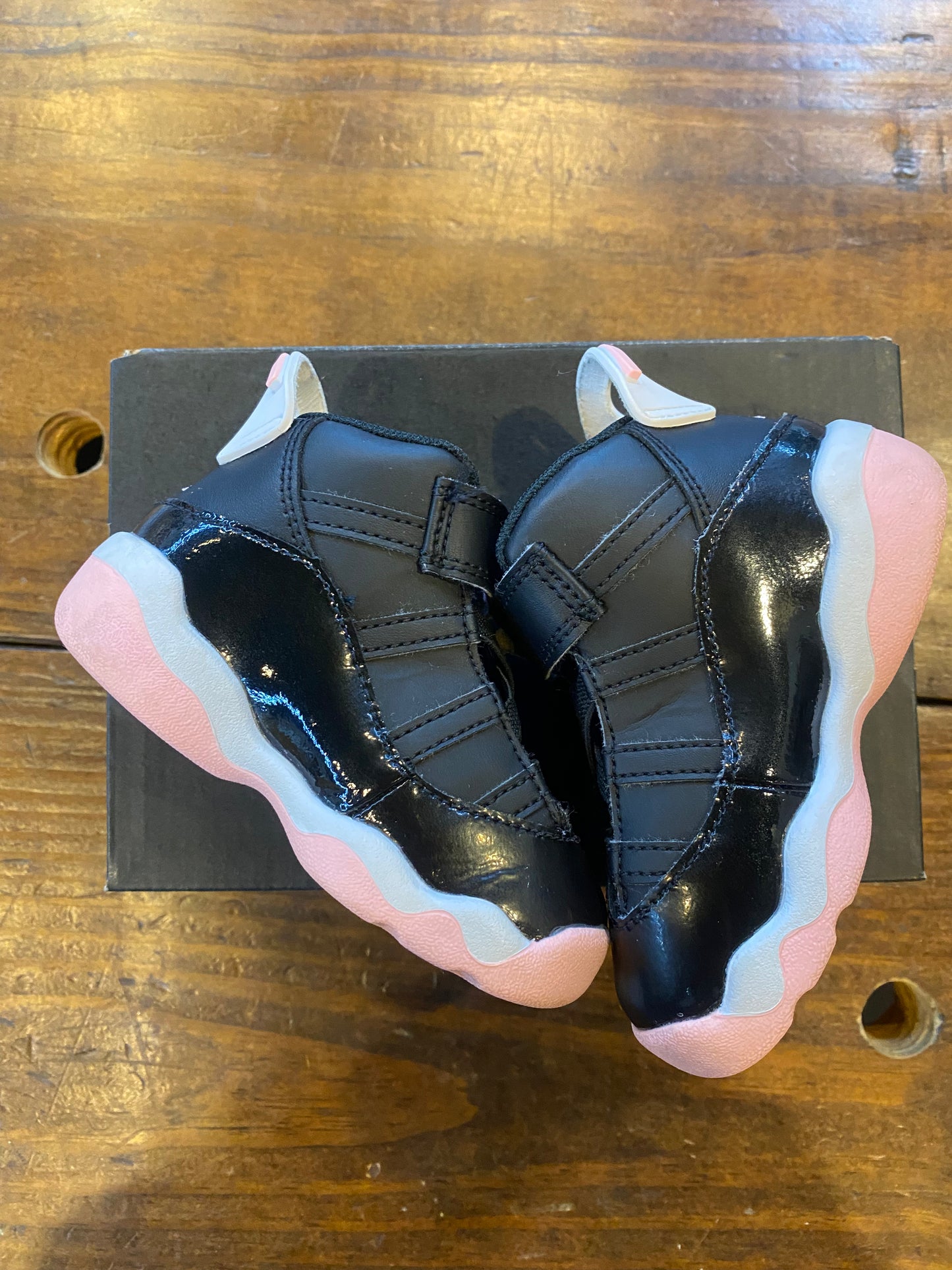 Jordan 6 Rings TD Black Arctic Punch PRE OWNED