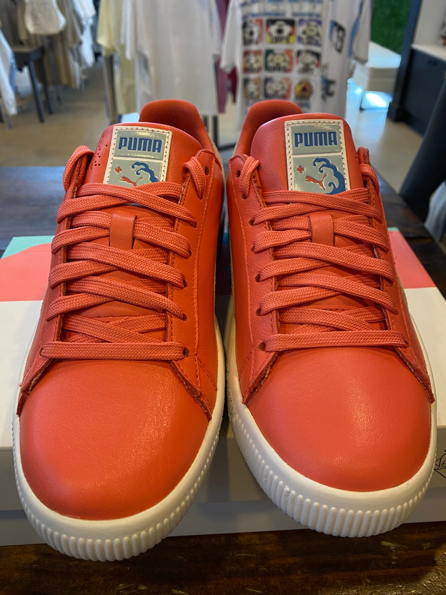 Pink Dolphin X Clyde Porcelain Rose PRE OWNED