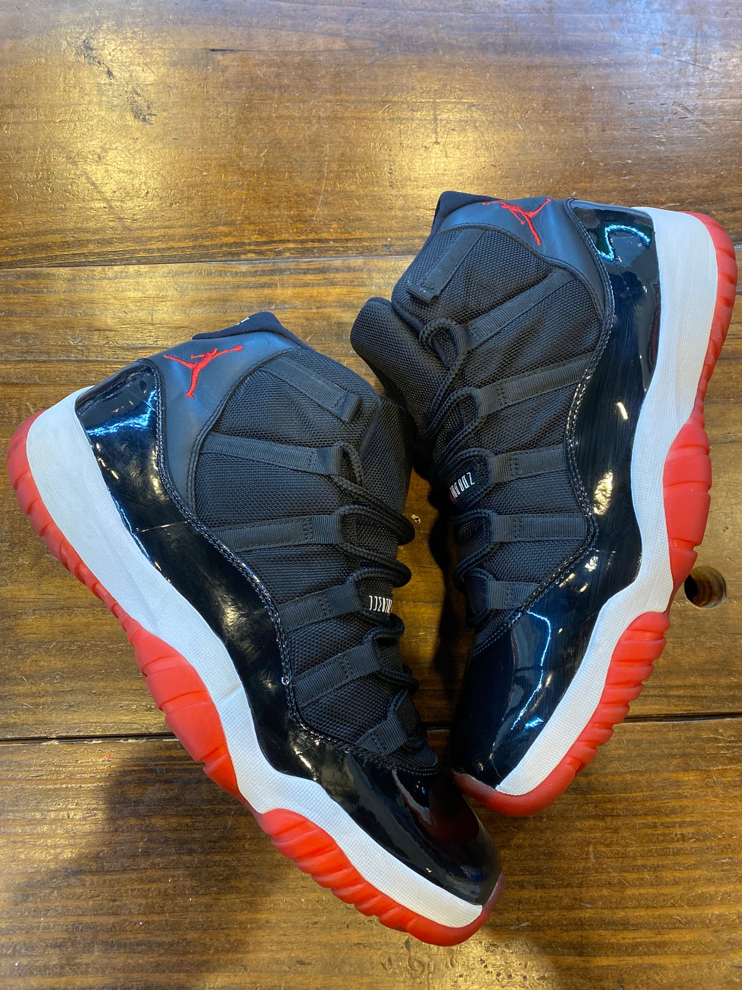 Jordan 11 Retro Bred 2012 PRE OWNED