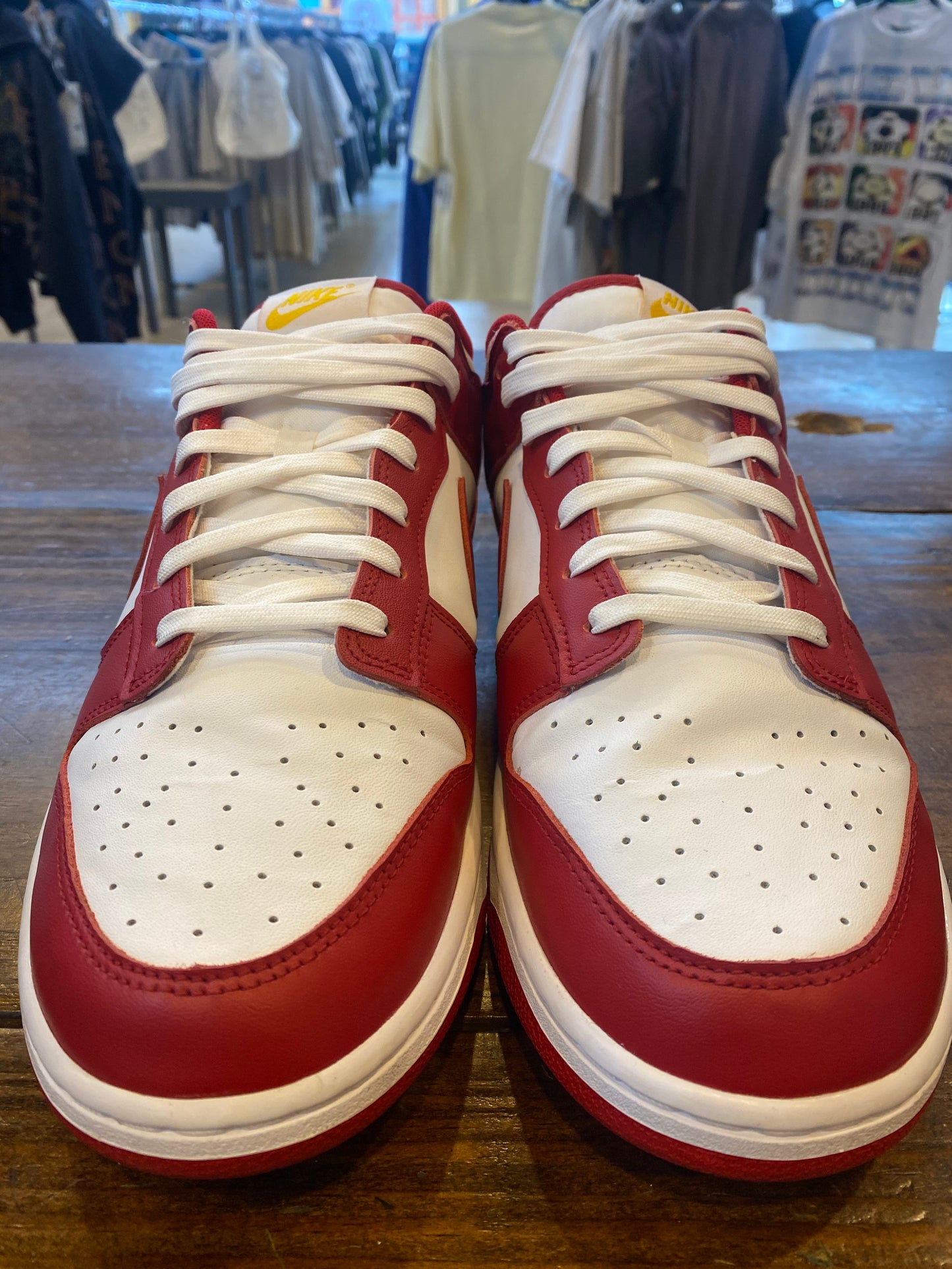 Dunk Low Gym Red PRE OWNED