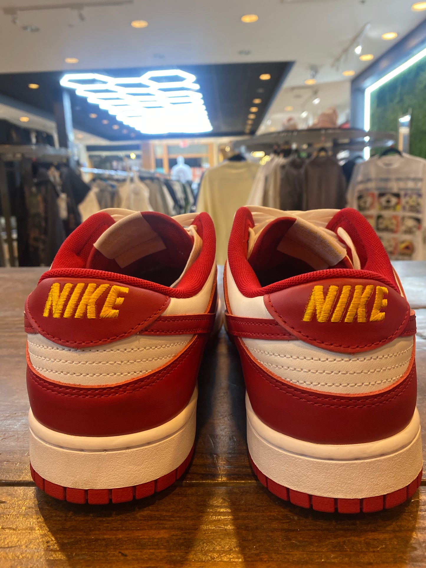 Dunk Low Gym Red PRE OWNED