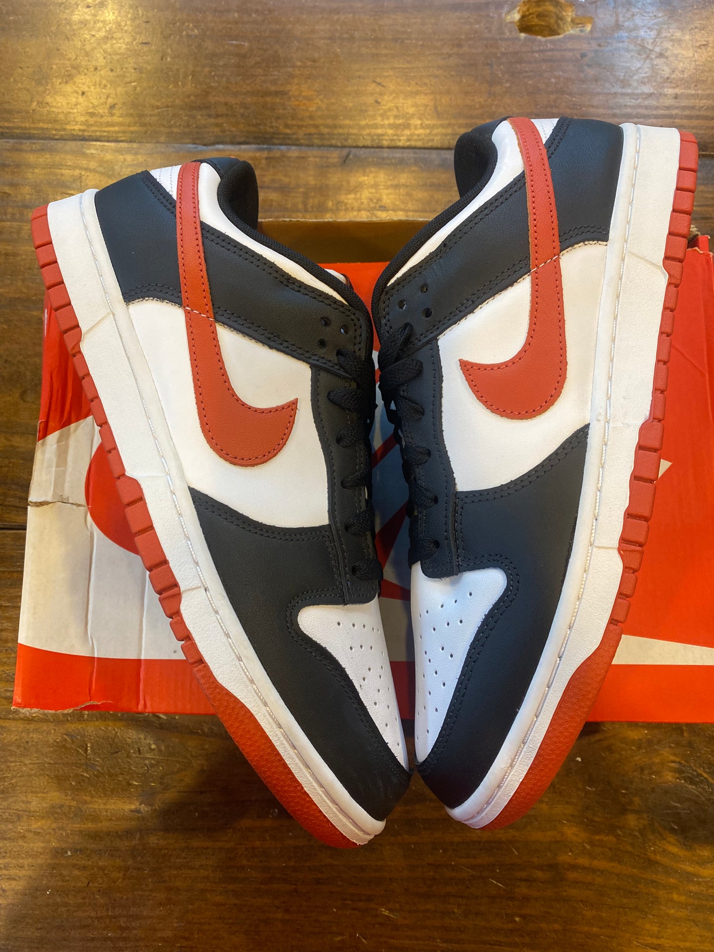 Dunk Low Black Dragon Red PRE OWNED