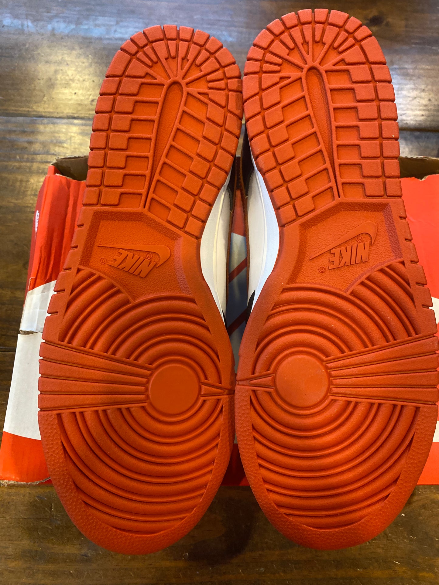 Dunk Low Black Dragon Red PRE OWNED