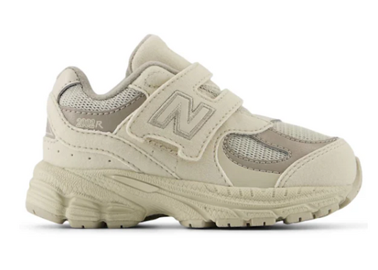 New Balance 2002R Timberwolf Arid Stone  PRE OWNED