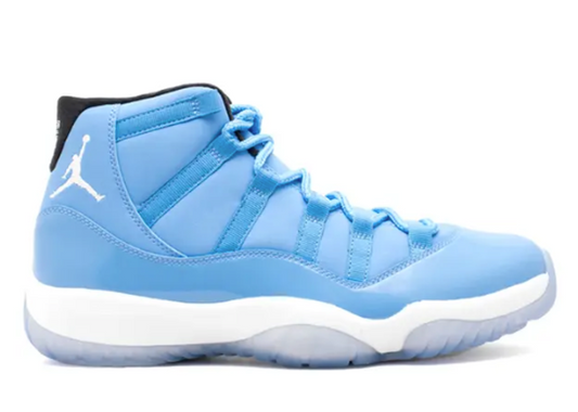 Jordan 11 Retro Pantone PRE OWNED