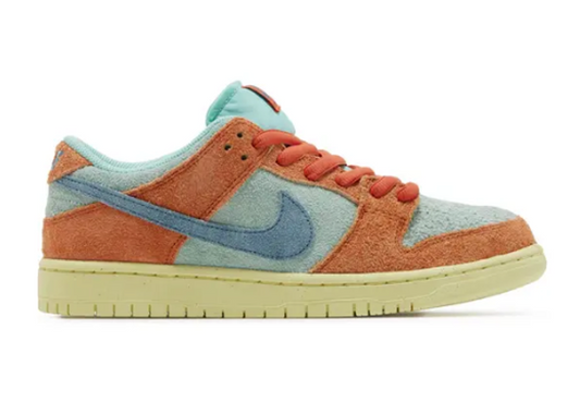 Dunk Low SB Orange Emerald Rise PRE OWNED