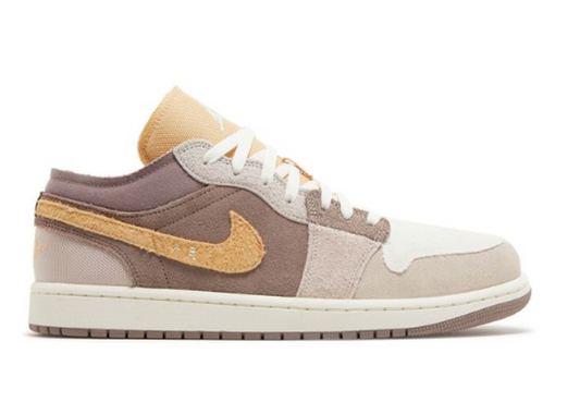 Air Jordan 1 Low SE Craft Inside Out - Taupe Haze PRE-OWNED