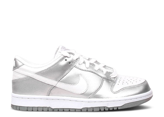 Wmns Dunk Low Metallic Silver